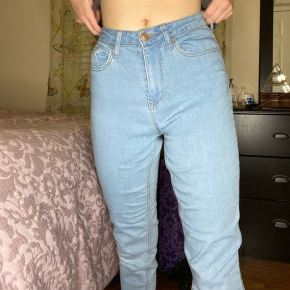 High Rise Skinny Jeans - Picture 3 of 3